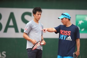 ã—êDå/Kei Nishikori (JPN), Michael Chang, MAY 25, 2014 - Tennis : Kei Nishikori of Japan and his coach Michael Chang of United States during a practice session prior to the French Open at Roland Garros in Paris, France. (Photo by AFLO) *** Local Caption ***